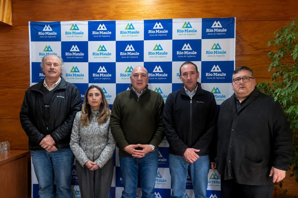 Agrícola Central y Junta de Vigilancia del Río Maule fortalecen trabajo conjunto por la gestión hídrica